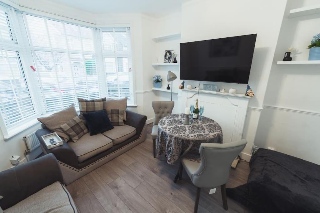 1 Bed - Wifi - Pet Friendly - Harrow公寓 外观 照片